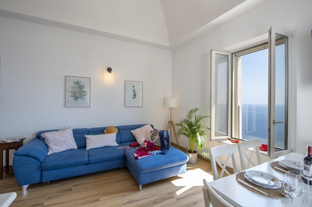 カーサ マドンナ デル マーレ - ヴィラ ウィズ シー ビュー ア フュー ステップス フロム ザ ビーチ