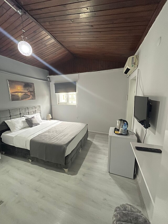 オールドマイル パレス ホテル