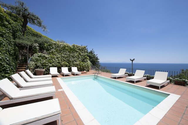 ヴィラ ビジュ - ラグジュアリー ヴィラ シー ビュー