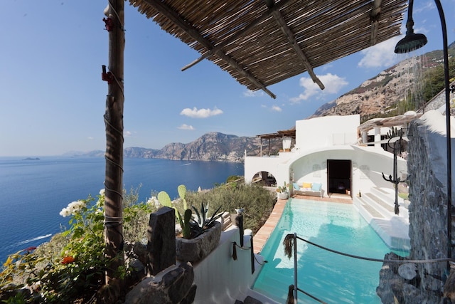 ヴィラ ヴェヌスタ - マジェスティック ヴィラ ウィズ プール