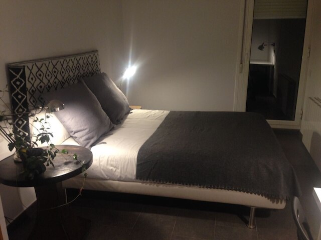 AINB バルセロナ サンツ アパートメンツ