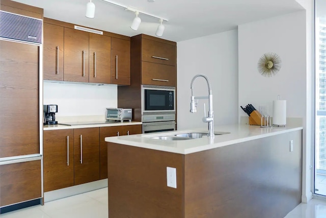 ラグジュアリー2BR コンドミニアム アイコンオーシャンビュー