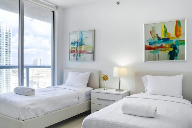 ラグジュアリー2BR コンドミニアム アイコンオーシャンビュー