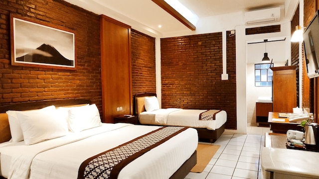 パク・マス・ヨギャカルタ