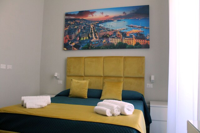 ヴィヴィ・ア・ナポリ