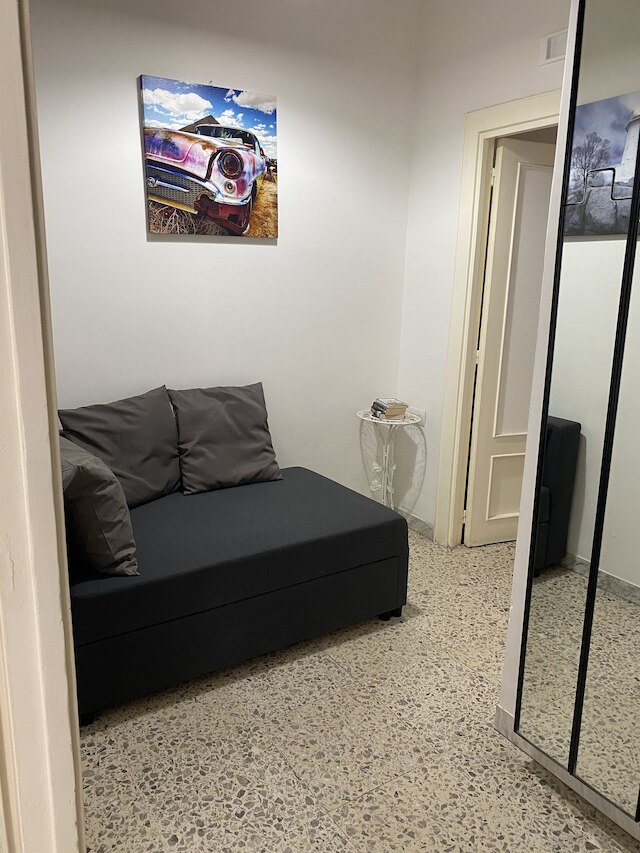 オッティエリアパートメントナポリ