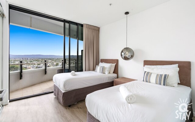 ザウェーブ - Qステイ