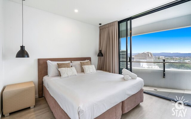 ザウェーブ - Qステイ