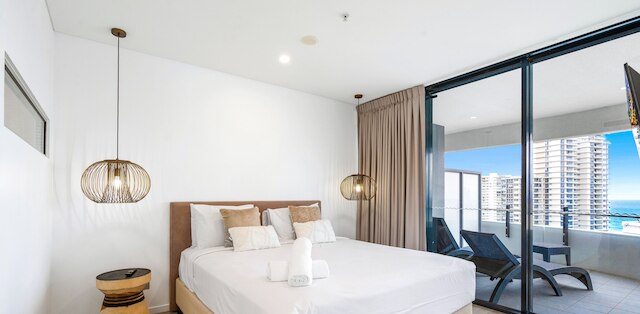 ザウェーブ - Qステイ