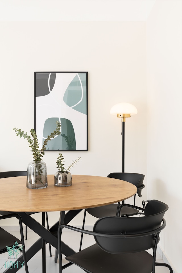 メイト・アレンビー - バイ・ホーミー