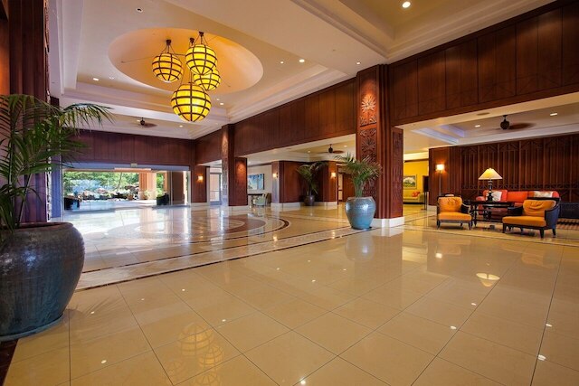 ホヌア カイ ホクラニ バイ コールドウェル バンカー アイランド バケーションズ