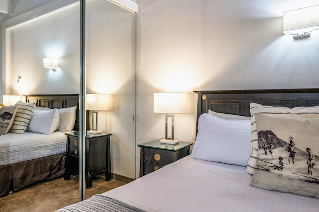 カマオレ サンズ ツーベッドルームズ バイ コールドウェル バンカー アイランド バケーションズ