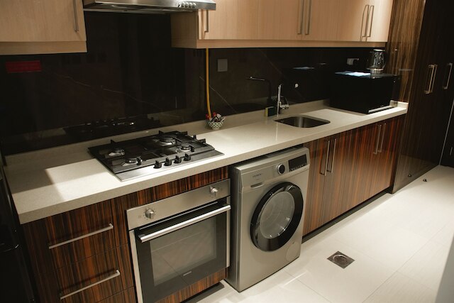 クレバー ゲスト エリート ダウンタウン スタジオ