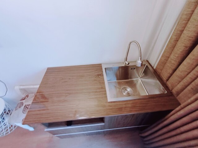 ホームステイ・ホステル・アパートメント・ミン・ロック