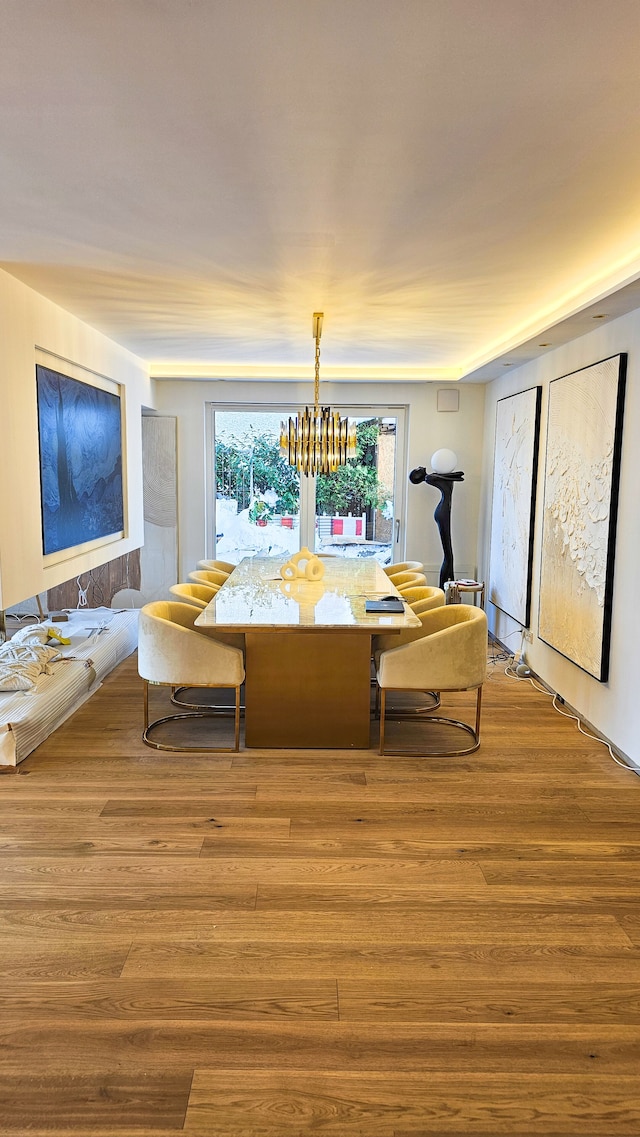 ルクス・ノイバウ 170m2 ロフト ミット プール ガルテン