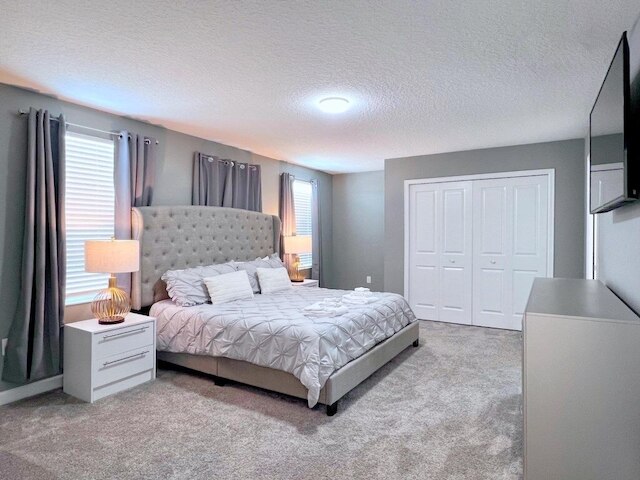 スペーシャス ホーム ウィズ ファン デコレ アンド ゲーム ルーム-4544tb 8 ベッドルームホーム バイ レッドオーニング