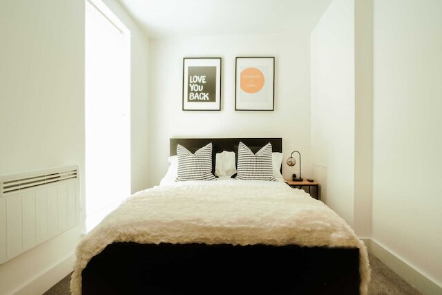 シック  2  ベッドルーム  アパートメント サルフォード キーズ ザ ロウリー