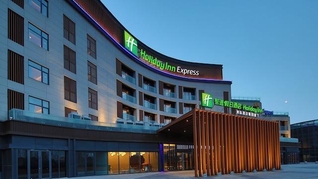 Holiday Inn Express Dalian Golden Pebble Beach by IHG