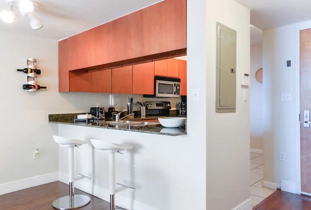 ブリケルの37Fにある高級2BRコンドミニアム