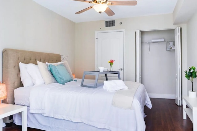 ブリケルの37Fにある高級2BRコンドミニアム