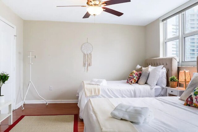 ブリケルの37Fにある高級2BRコンドミニアム