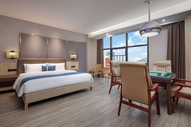 Microtel by Wyndham Changsha Yuhua