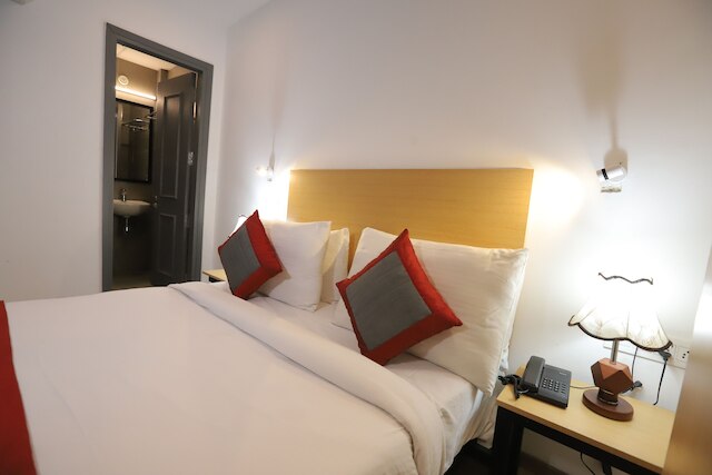 Qotel ホテル ラ セレネ ガガン ヴィハー