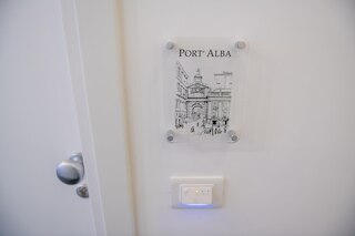 ポート アルバ イン ナイプルズ ウィズ  1 ベッドルームズ アンド  1 バスルームズ