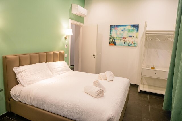 ポルタ サン ジェンナーロ イン ナープル