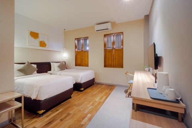 タナガ・コーリビング