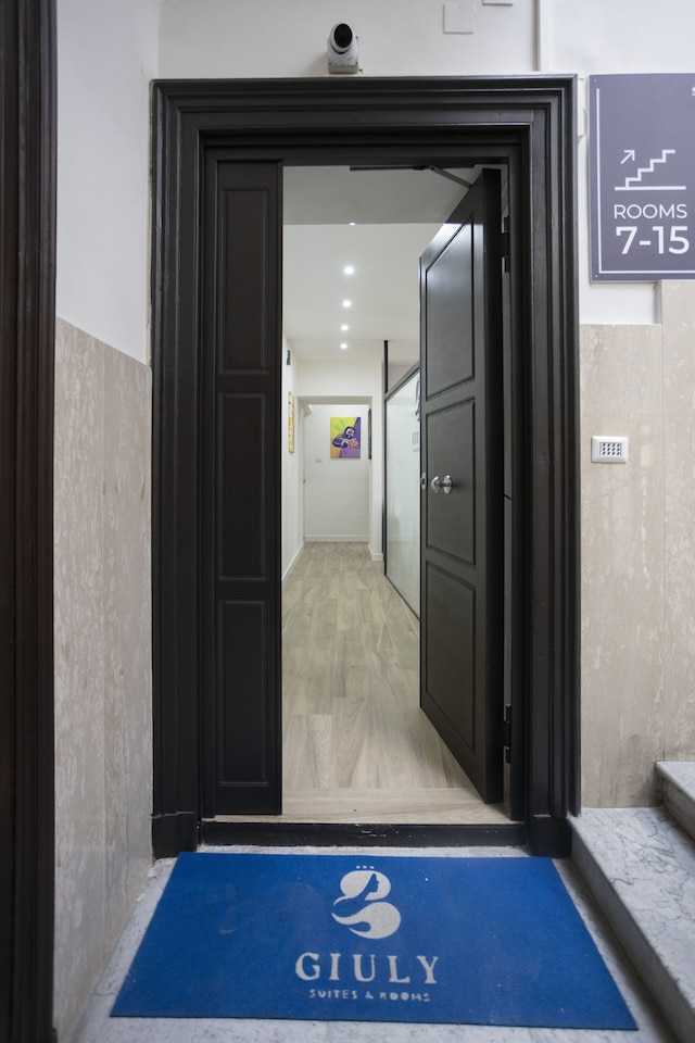 ジュリースイーツ&ルームズ