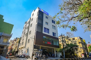 ファブホテル GR レイク ビュー