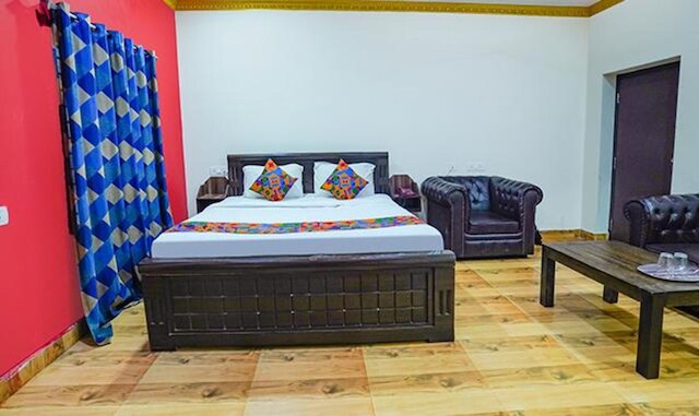 ファブエクスプレス ロイズ イン