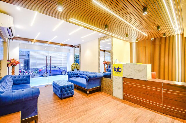 ファブホテル レイクビュー トプシア