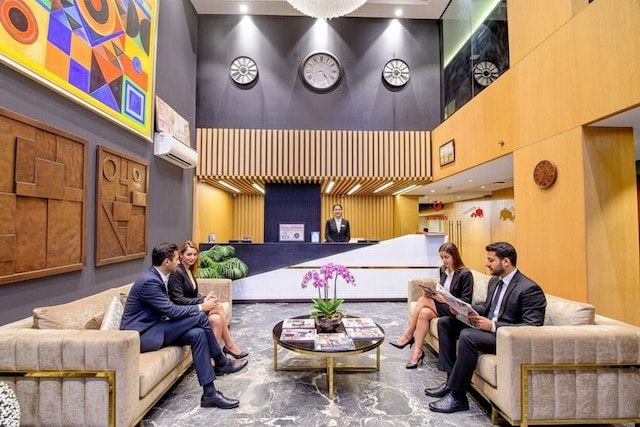 ファブホテル プライム クザール コーポレート ニア シアルダ ファミリー & ビジネス フレンドリー | 2.6 km フロム US エンバシー パークストリート コルカタ