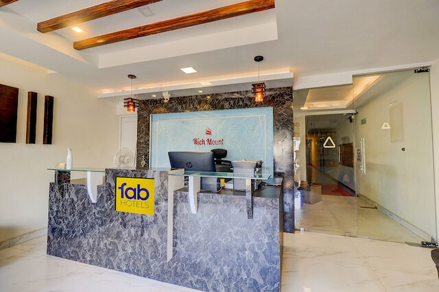 ファブエクスプレス ロイヤル パーク