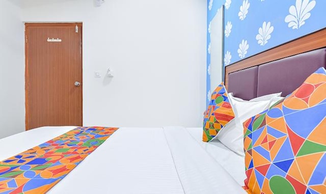 ファブホテル グリーン パーク - Nr. ギータ マンディル