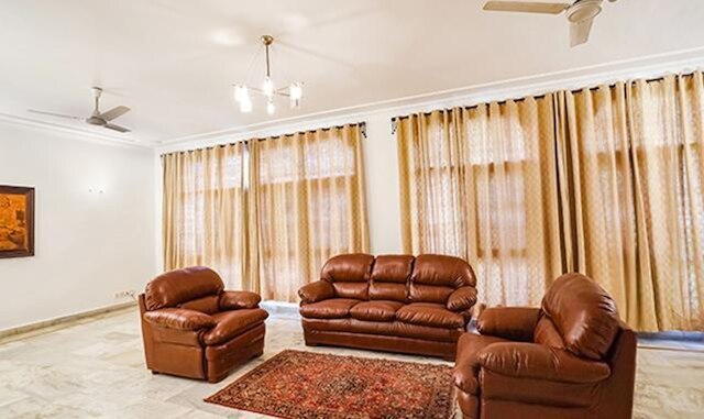 ファブエクスプレス グッドウィル ホームズ