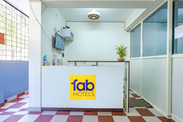 ファブエクスプレス マンユー イン