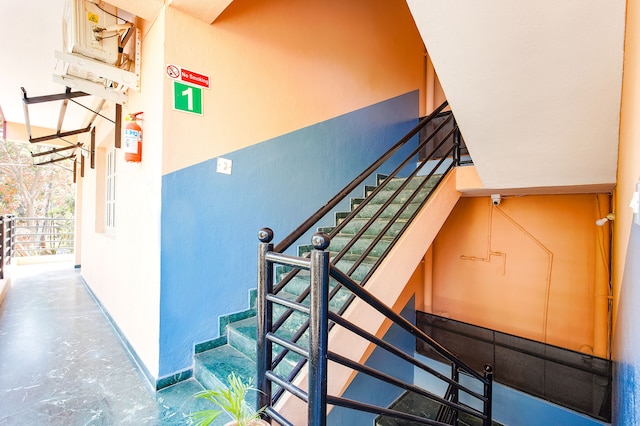 ファブエクスプレス マンユー イン