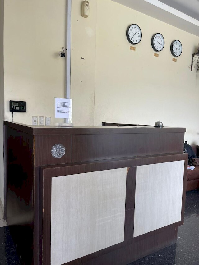 OYO 92463 デリ ホテル メダン