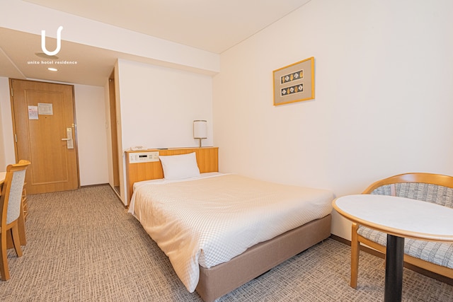 フォーレスト本郷