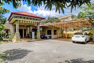 OYO  92430 アノラ ホームステイ