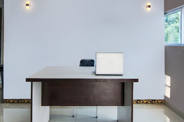 ホテル O プトリ ホームステイ シャリア ニアー SPBU 14.282.694 (エア ヒタム)