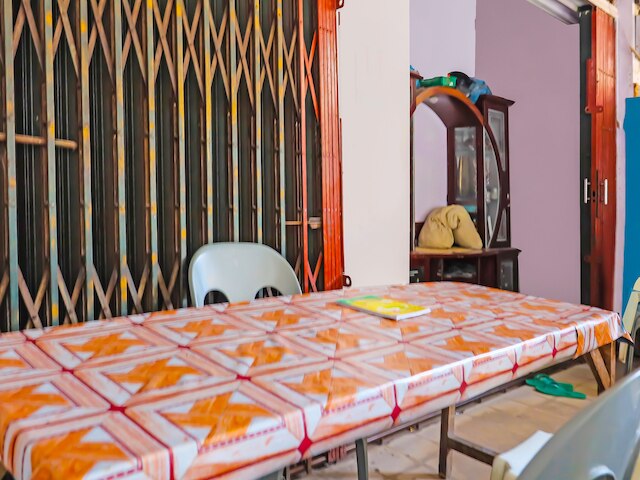 ホテル O フェンディ ホームステイ シャリア ニアー テンパット マカン パギ ソレ ノヒル