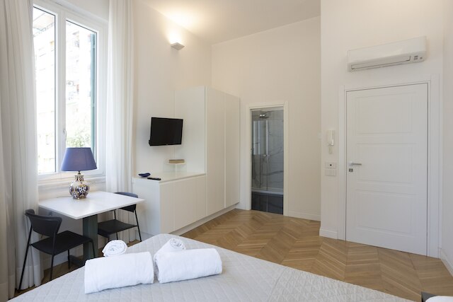 シノンダ ラグジュアリー アパートメント