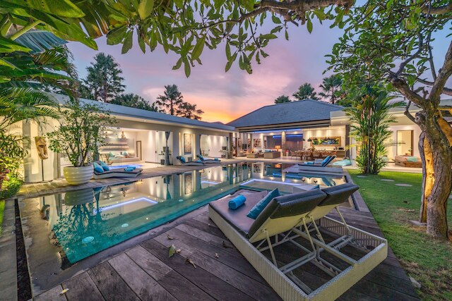 ヴィラ・リリス