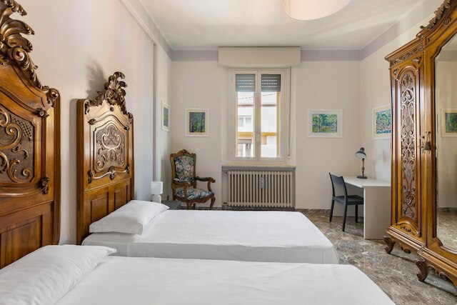 イルネリオ 17 - イルネリオ アパートメンツ - ブラック ウィドウ