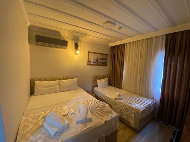 ニュー・チェリー・ホテル