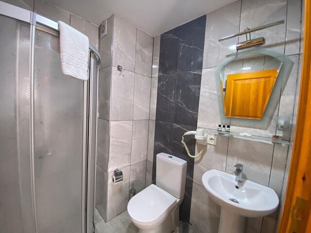 ニュー・チェリー・ホテル